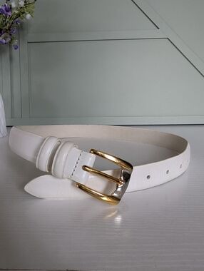 White Leather Belt with Gold Buckle - Classic Women's Accessory